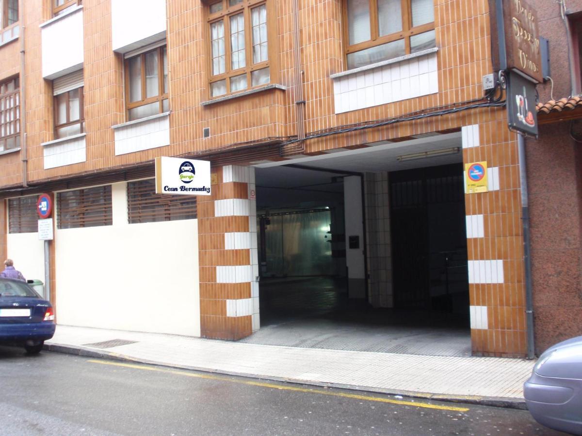 Apartamentos Cean Bermudez Gijón Eksteriør billede
