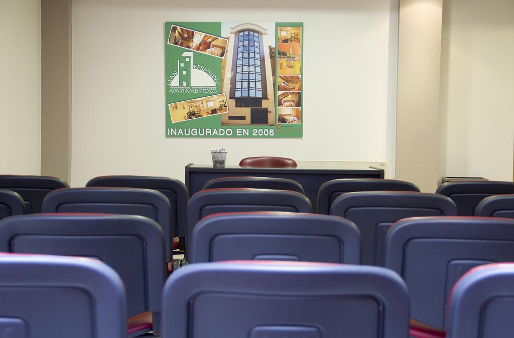 Apartamentos Cean Bermudez Gijón Eksteriør billede