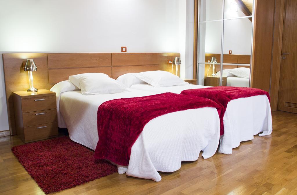 Apartamentos Cean Bermudez Gijón Eksteriør billede