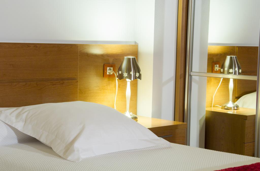 Apartamentos Cean Bermudez Gijón Eksteriør billede