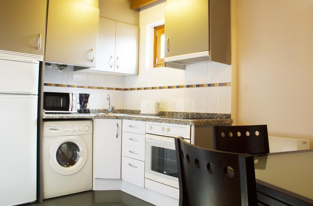 Apartamentos Cean Bermudez Gijón Eksteriør billede