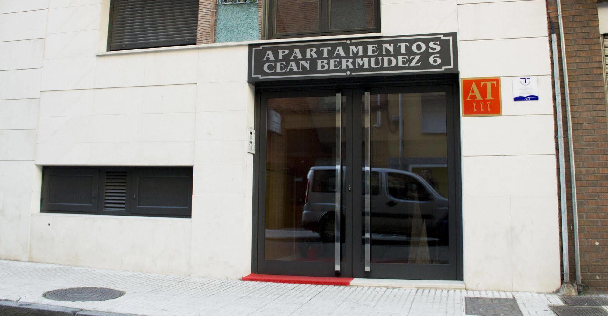 Apartamentos Cean Bermudez Gijón Eksteriør billede